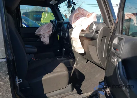 2014 Jeep Wrangler Sport z USA, uszkodzony, nr VIN 1C4AJWAG7EL264077